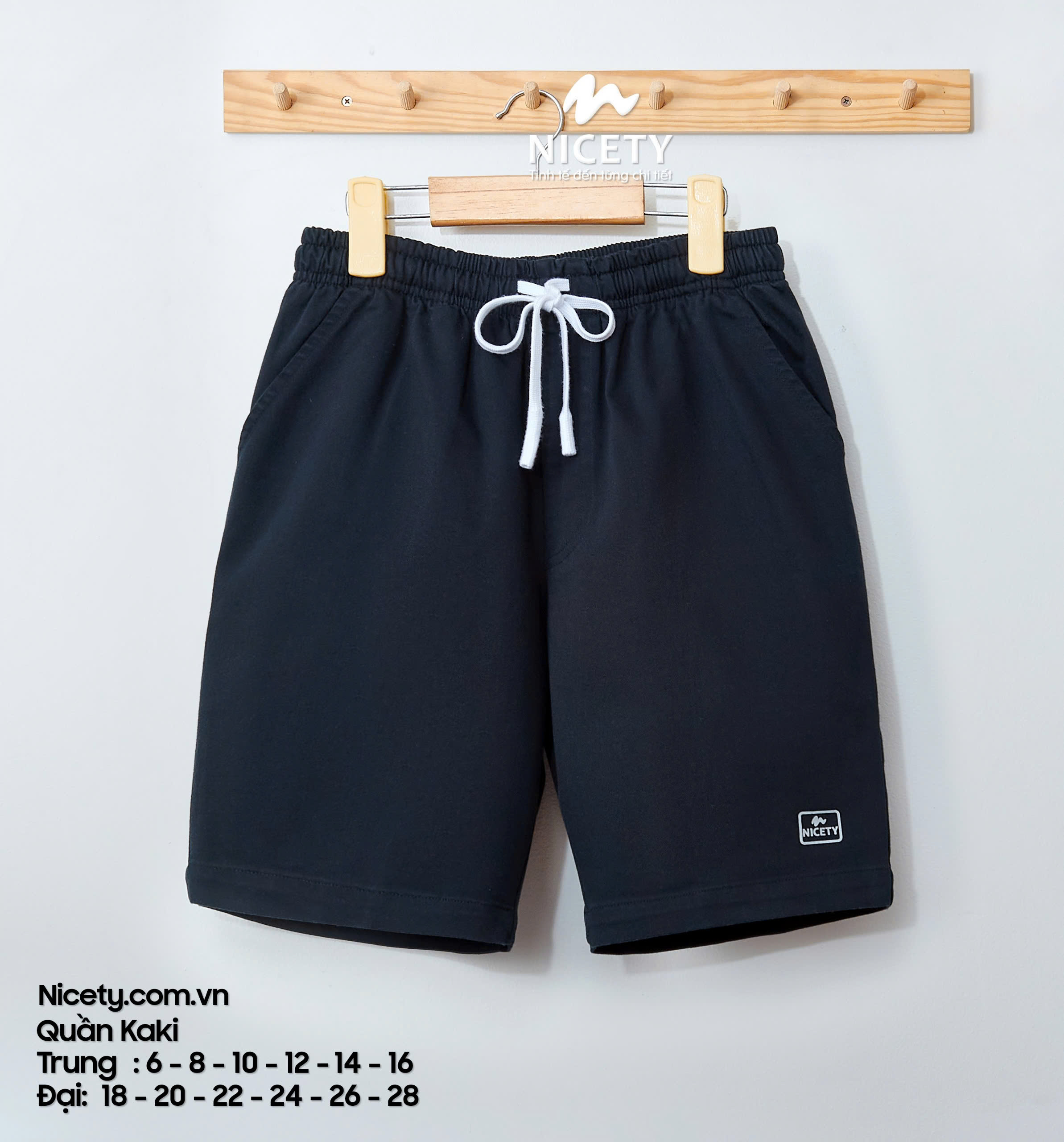 Quần jeans-kakis